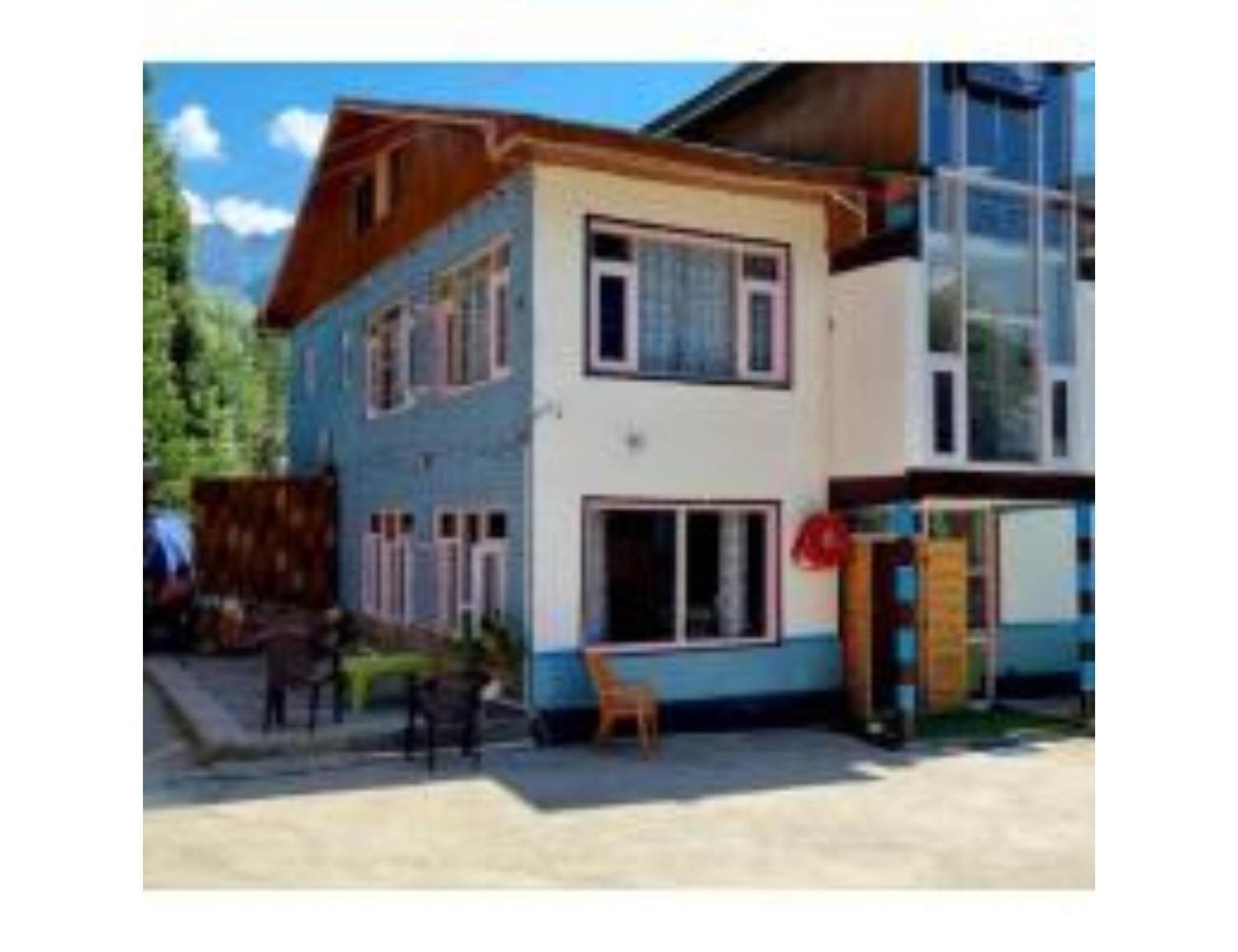 New Relax Inn, Pahalgam, 2 Km From Lidder Valley Экстерьер фото